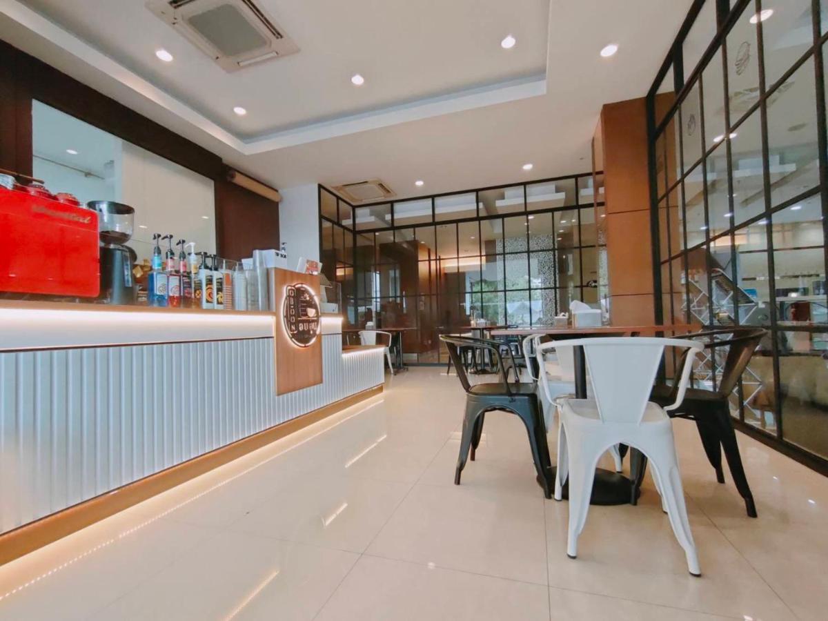 At 115 Hotel By Rompo Bangkok Zewnętrze zdjęcie